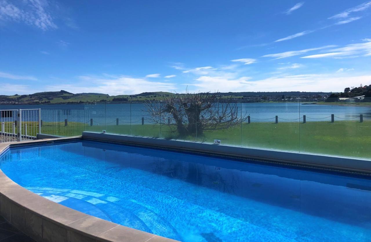 Lakeside Apartment Waimahana 1 Taupo Exterior photo